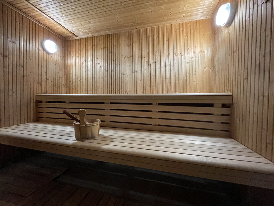 Sameiets beboere disponerer en felles badstu for alle beboere. Galleribilde