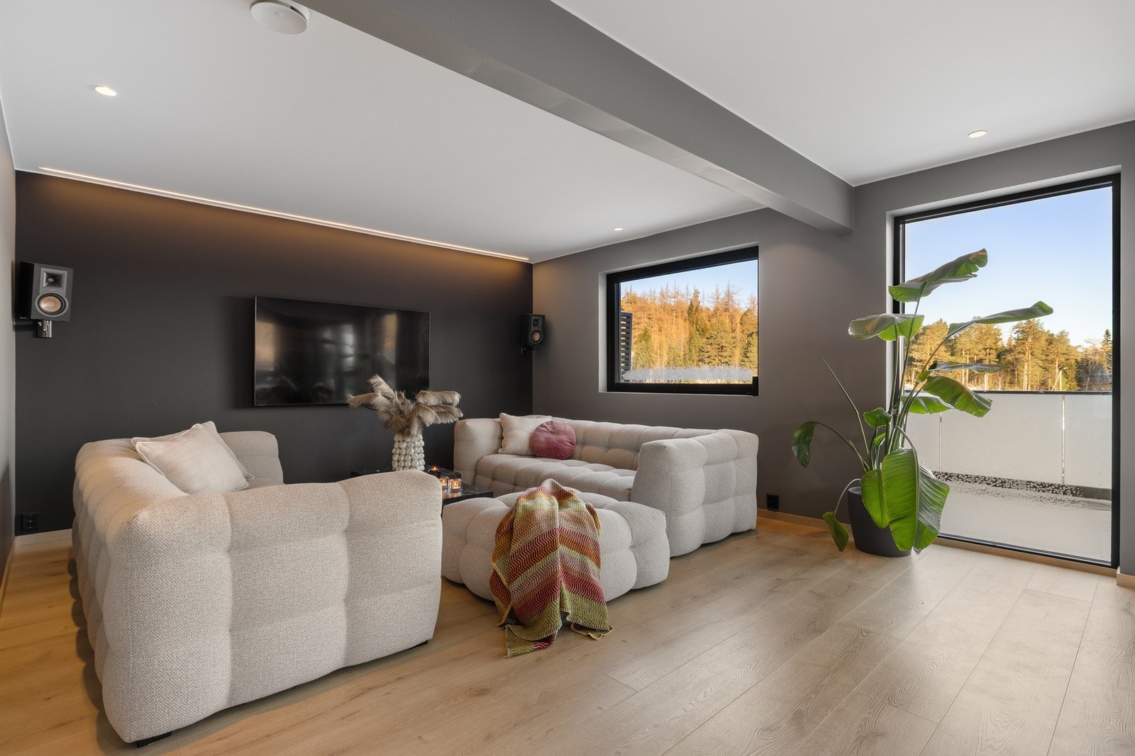 Hovedstue. Galleribilde