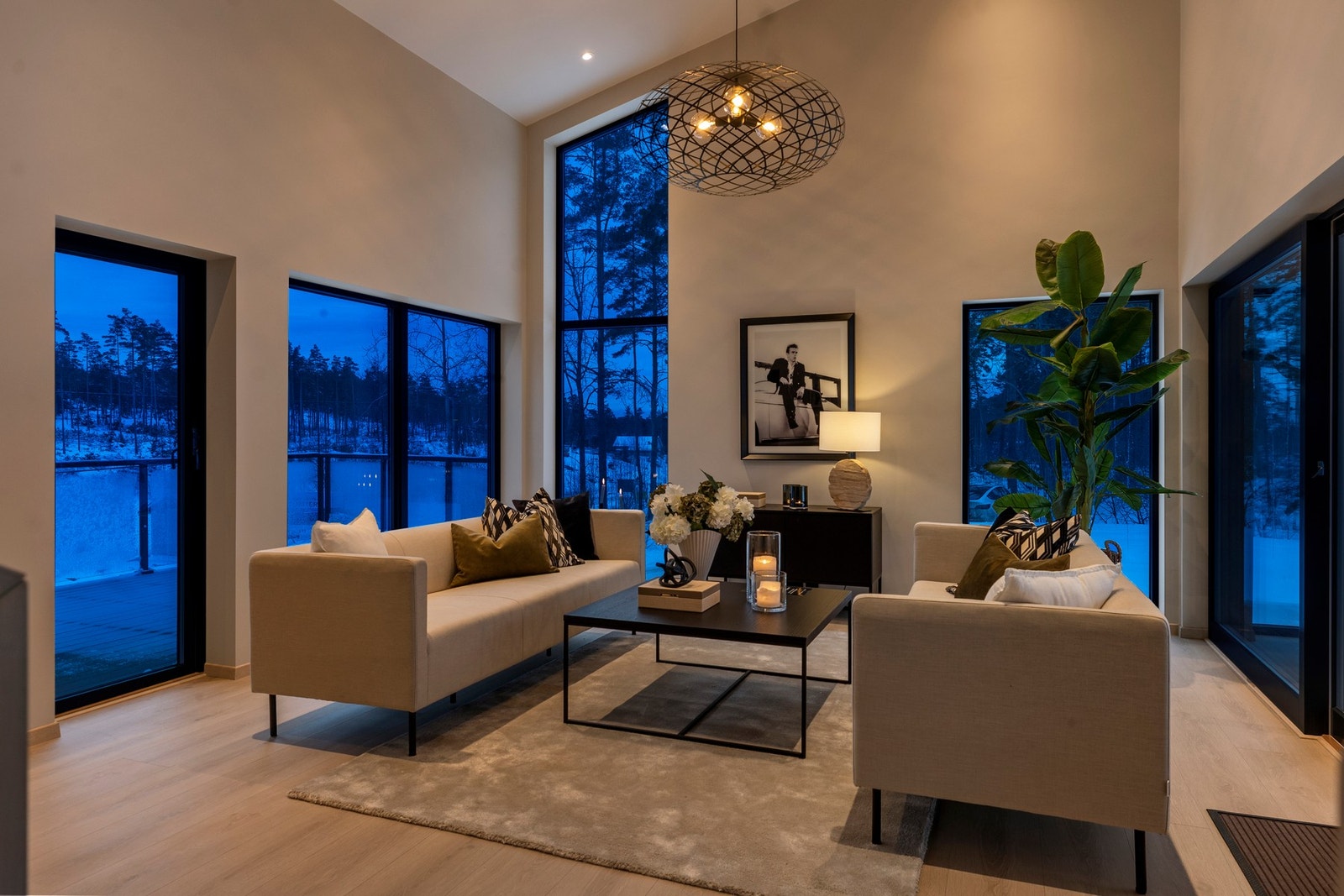 Alt elektrisk i boligen er appstyrt for en enklere hverdag. Galleribilde