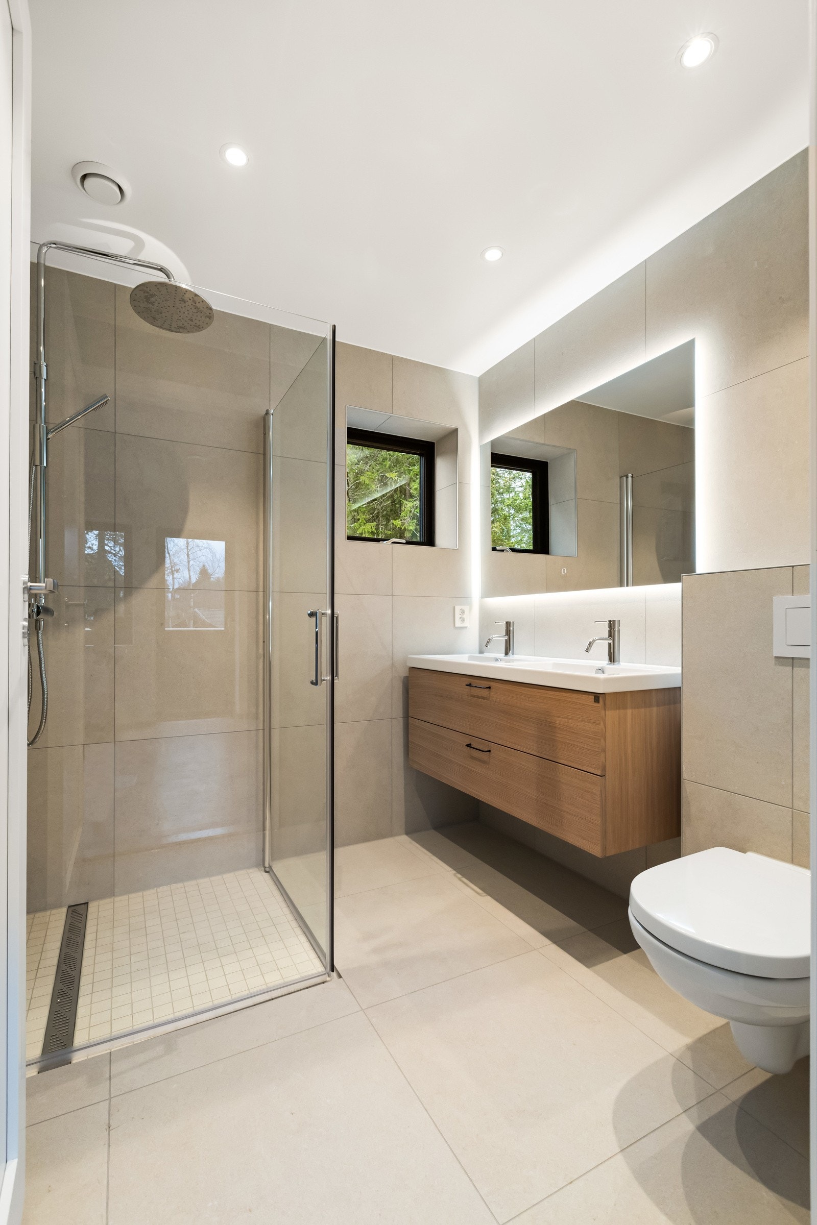 Fra masterbad Galleribilde