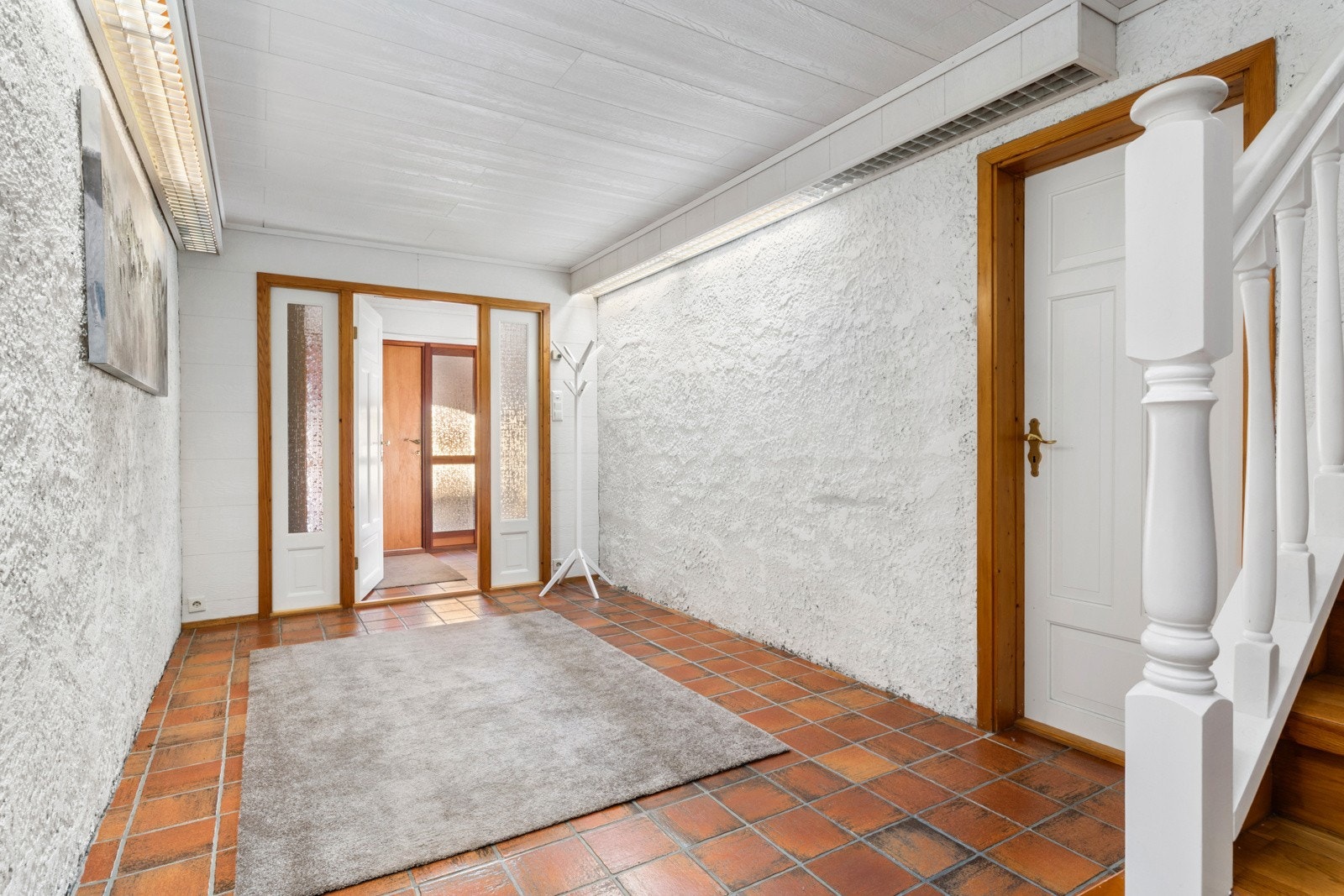 Med tilkomst til teknisk rom til høyre. Galleribilde