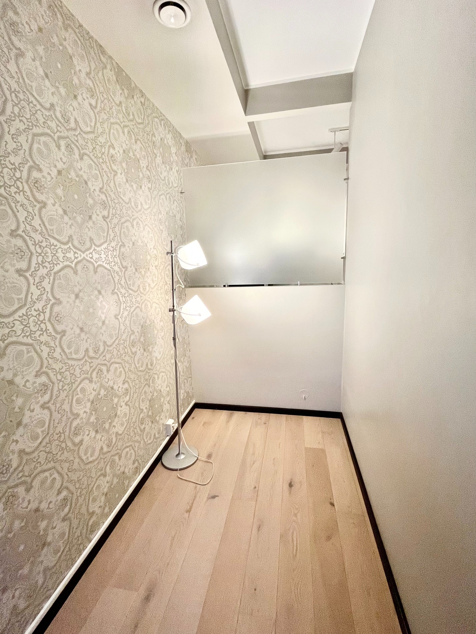 Sovealkove med plass til 120 seng Galleribilde