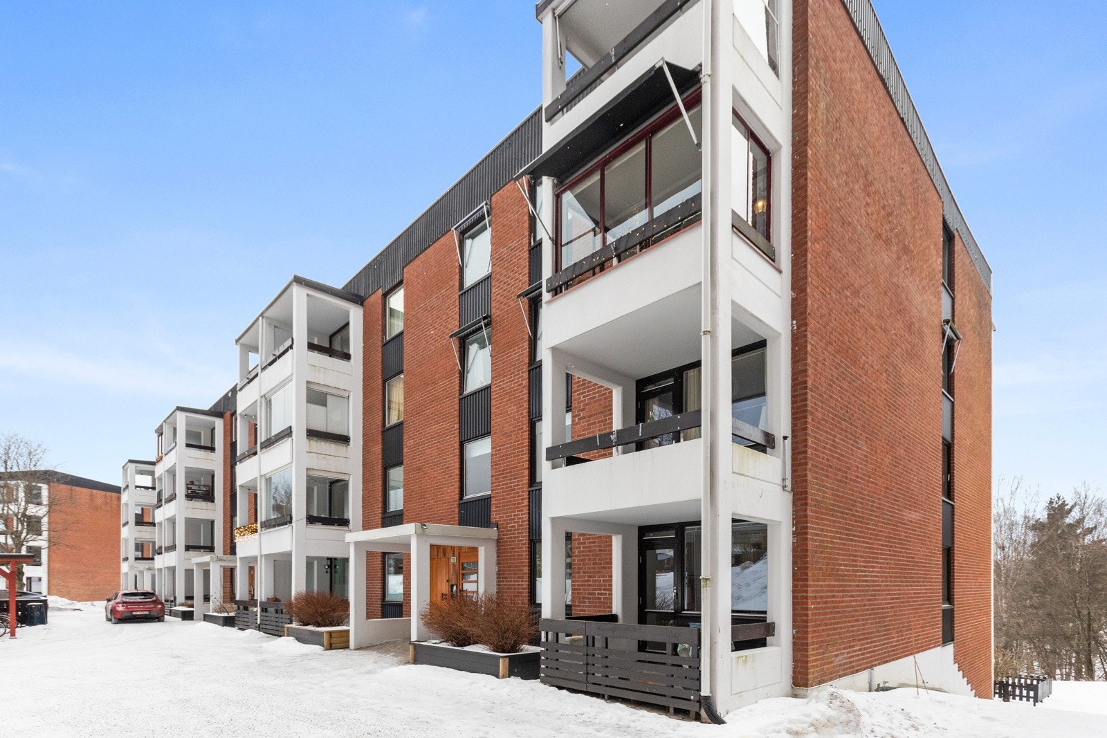 Fasade, Landingsveien 116. Galleribilde