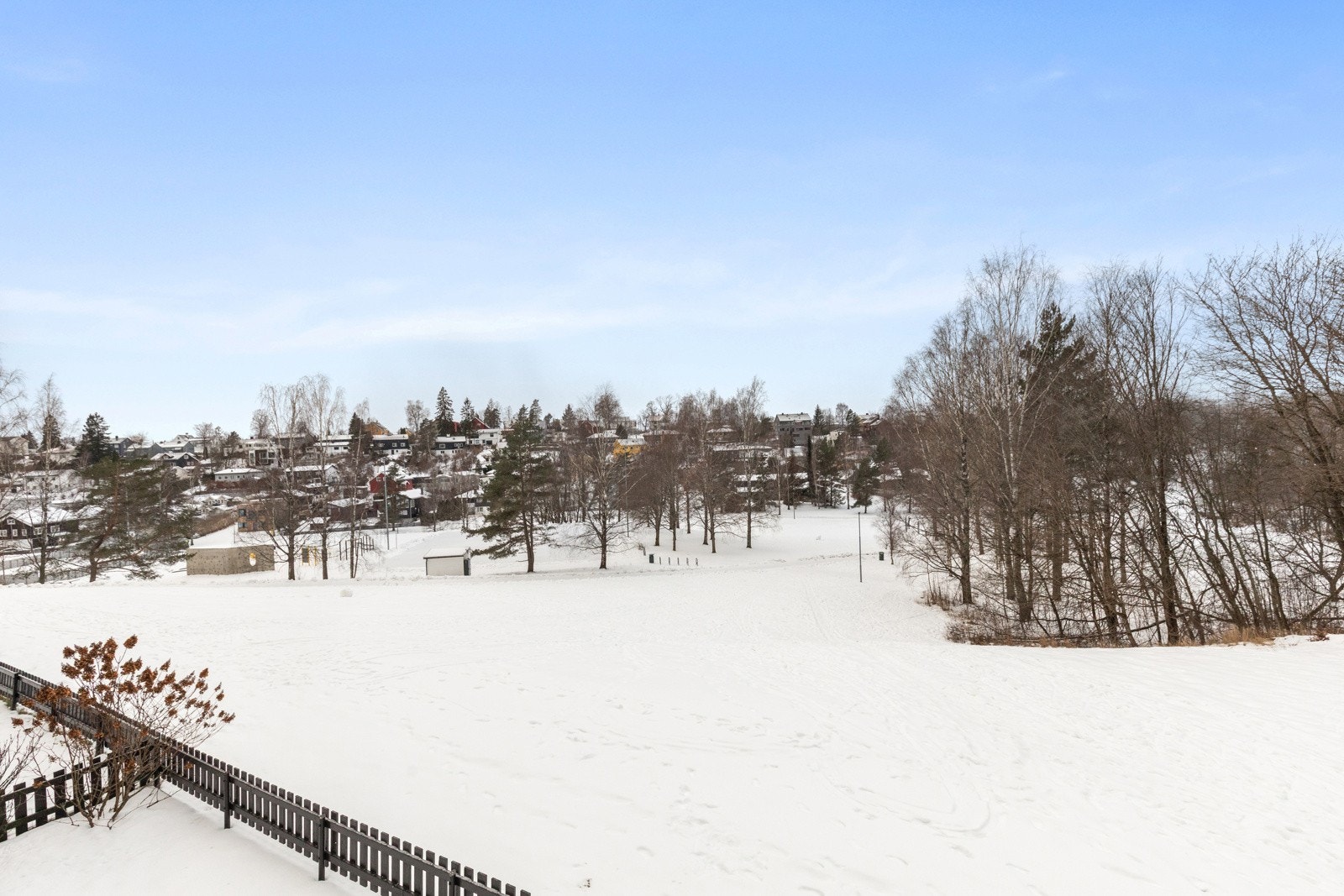 Utsikt fra balkongen. Galleribilde