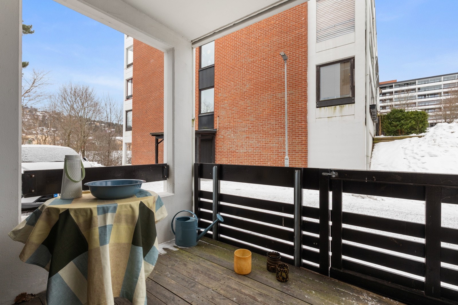 Fra kontoret er det utgang til boligens andre balkong på 4 kvm. Galleribilde