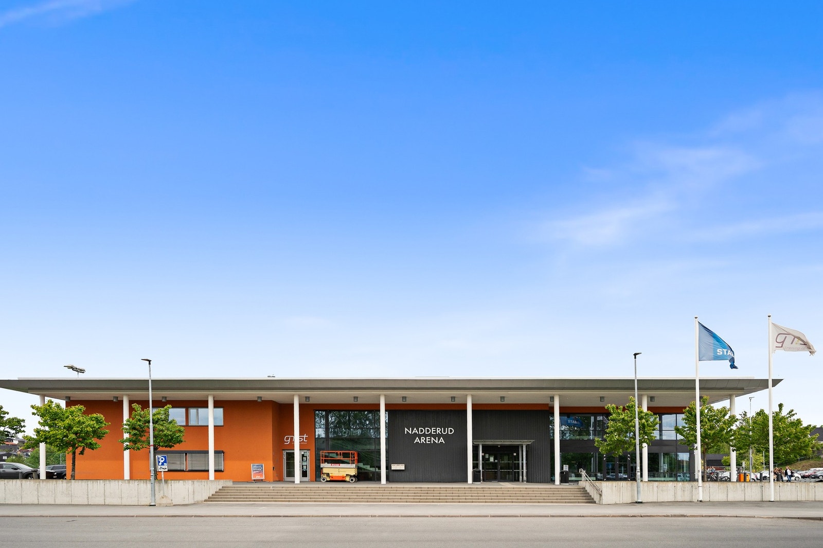 Nadderud Arena - moderne idrettsanlegg i Bærum for håndball, trening og arrangementer. Galleribilde