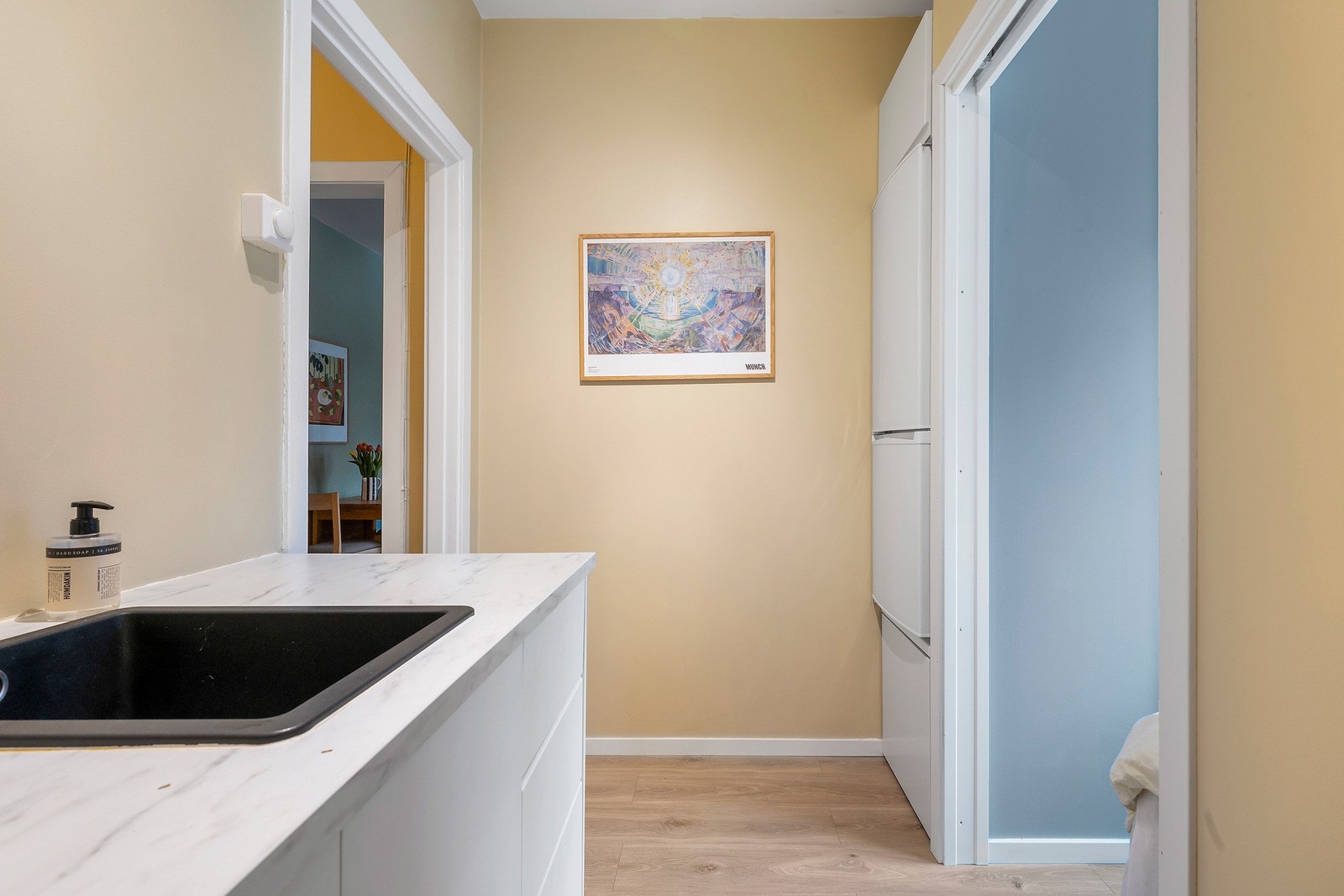 Alle hvitevarer på kjøkken medfølger Galleribilde