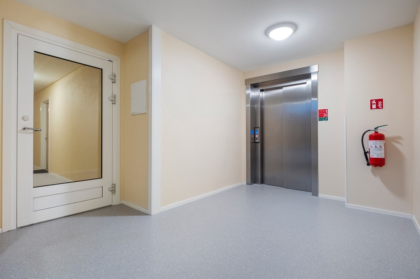 Pene fellesarealer - det er heis i bygget Galleribilde