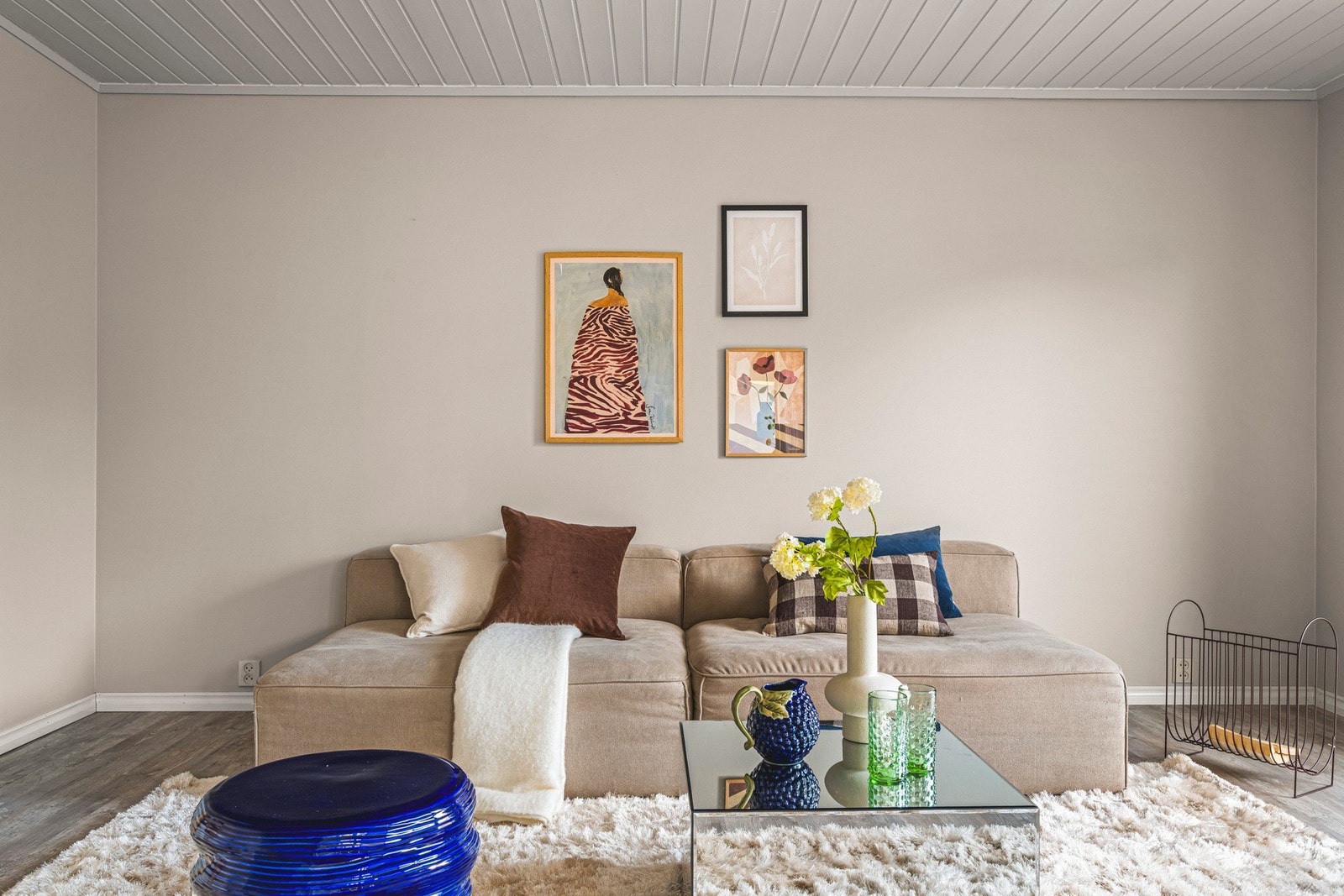 TV-stuen ligger i tilknytning til stuen og har et areal på 16,2 m². Galleribilde