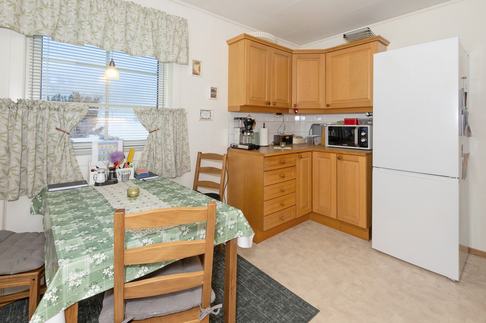 Fra kjøkken. Utleieleilighet, første etasje Galleribilde