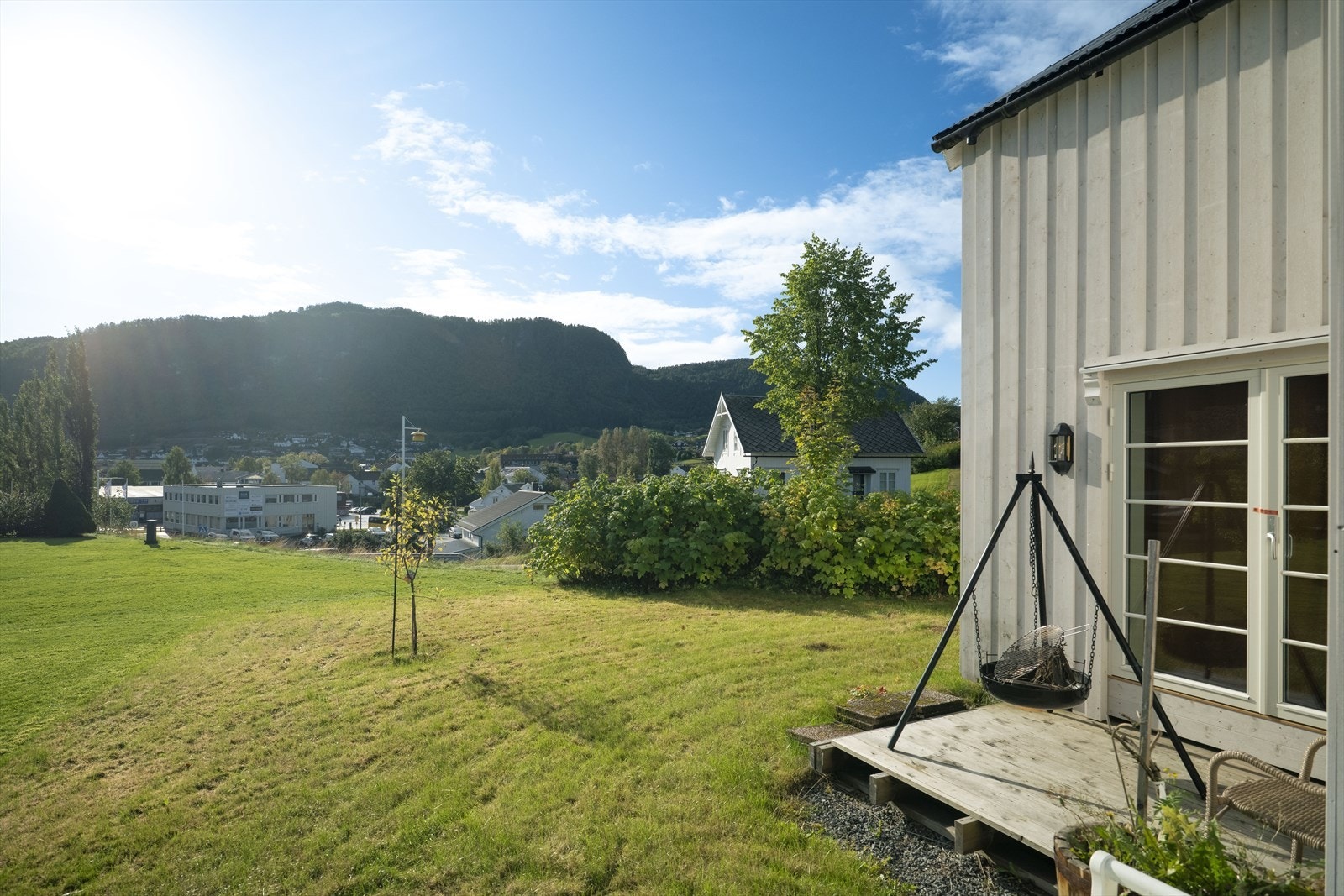 Uteplassen gir mulighet for både avslapning og aktivitet Galleribilde