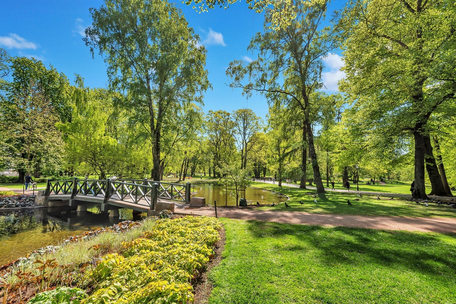 Leiligheten har en sentral og attraktiv beliggenhet ved Homannbyen/Majorstuen rett ved Slottsparken. Galleribilde