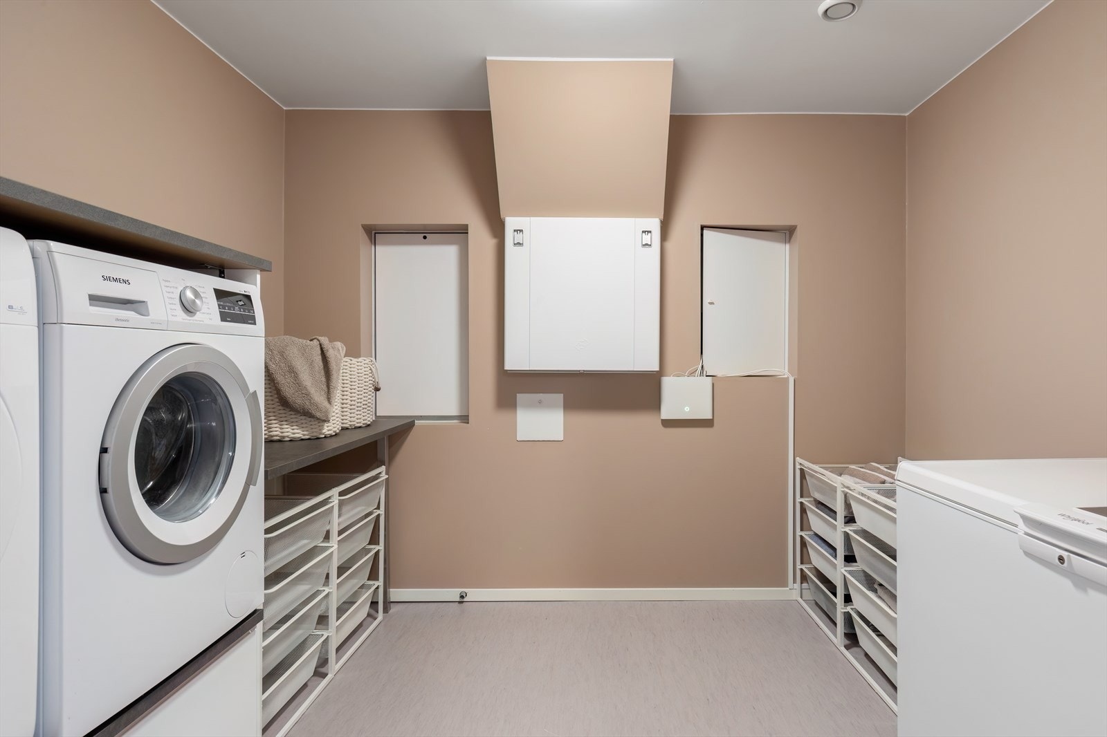 Vaskerom - eget praktisk vaskerom Galleribilde