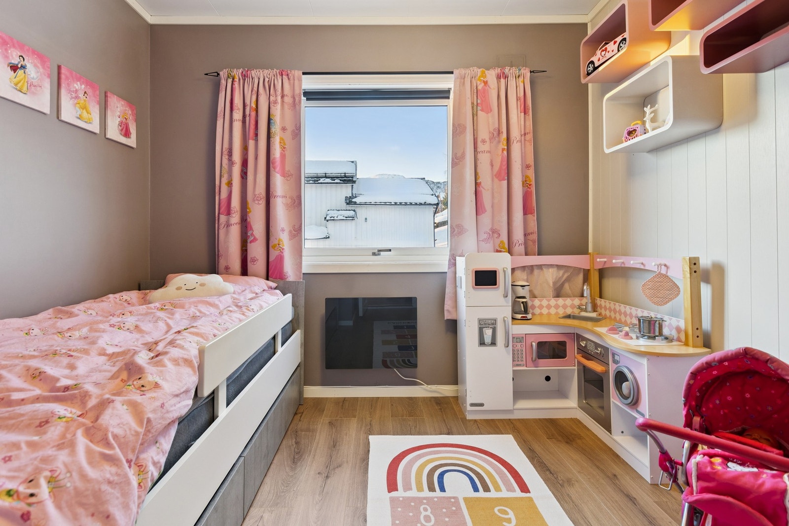 Soverom nr. 2. Galleribilde