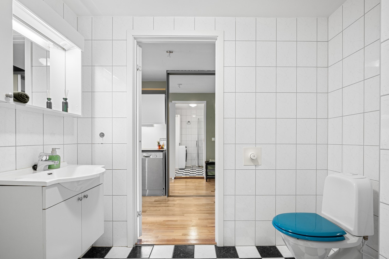 Badet fremstår som i god stand, dette bekreftes også av takstmannens rapport. Galleribilde