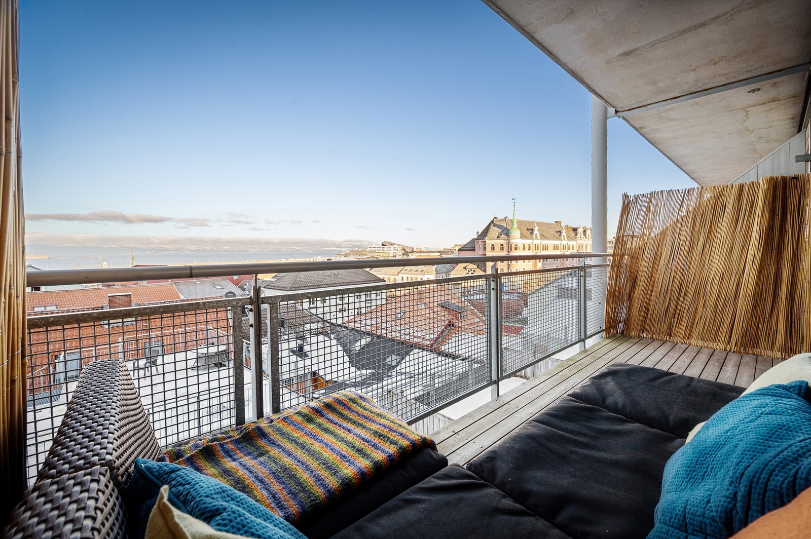 God plass til både utemøblement og grill. Galleribilde