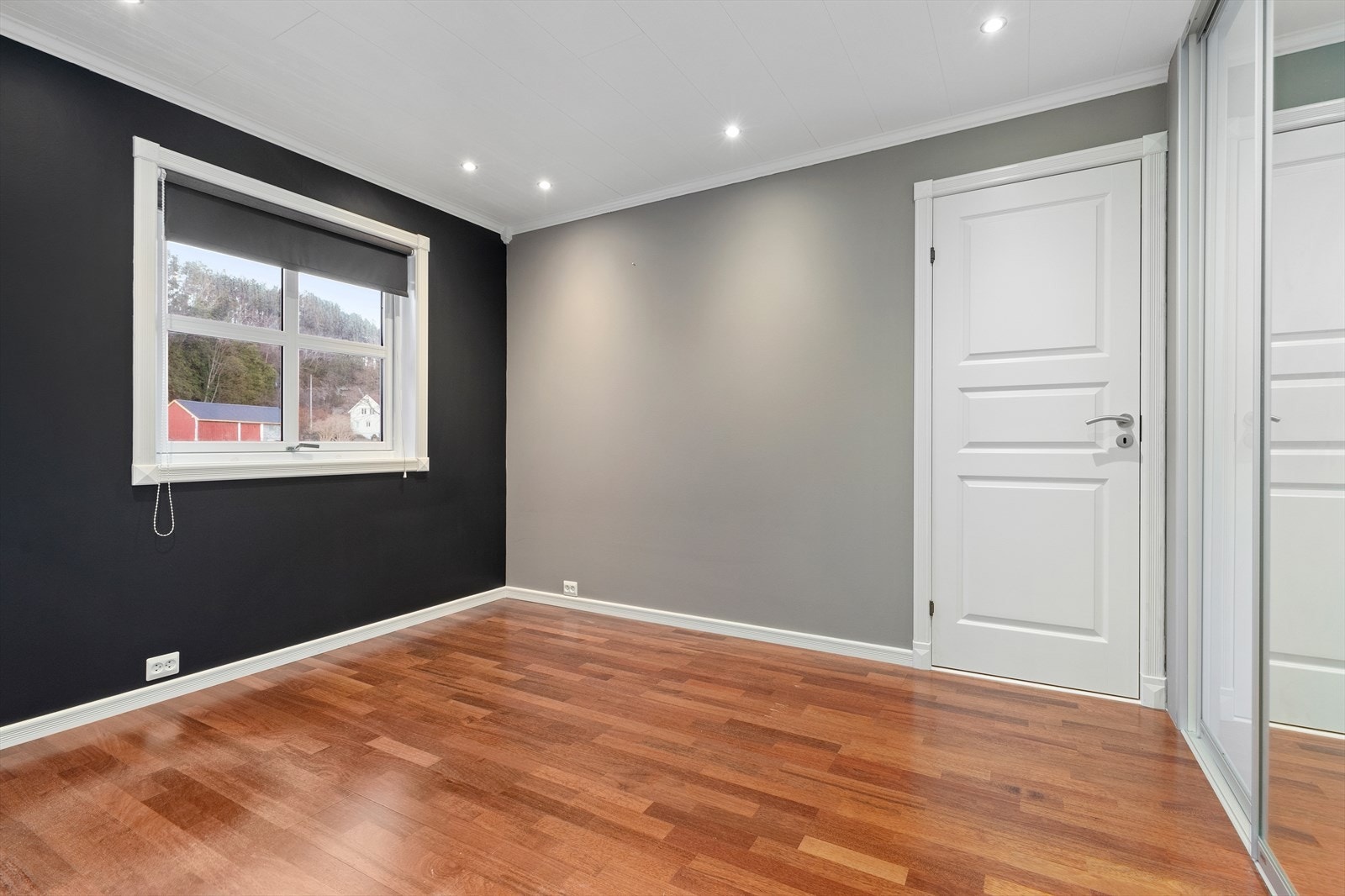 En god størrelse på begge soverom Galleribilde