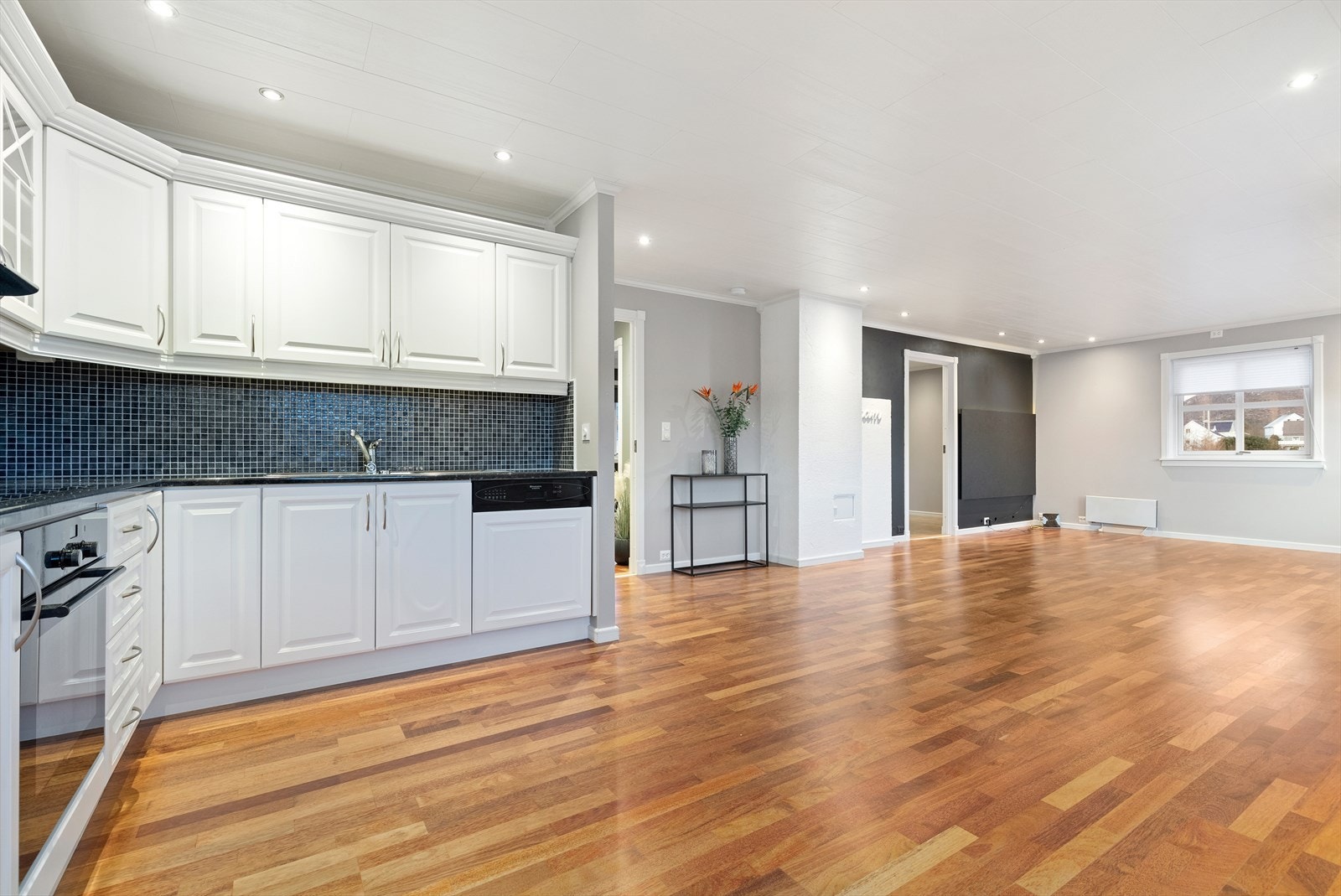 Spotter i himling Galleribilde