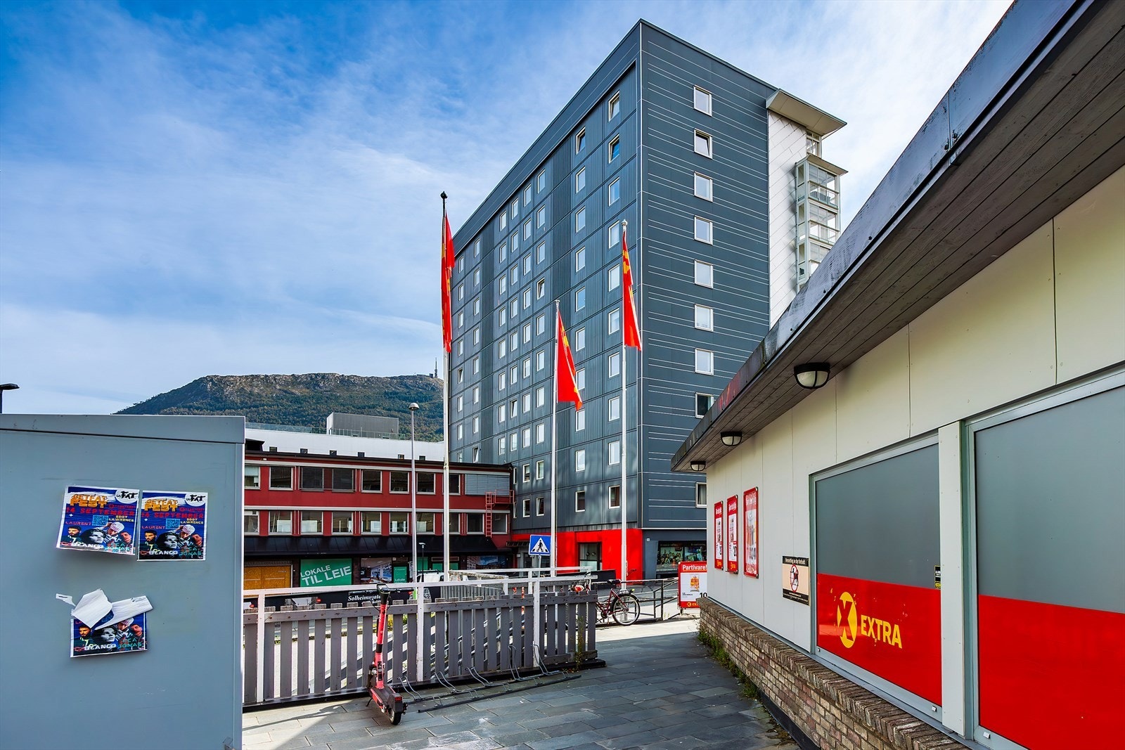 - Med søndagsåpen Coop Extra som nærmeste nabo blir hverdagshandelen lettvint - Galleribilde