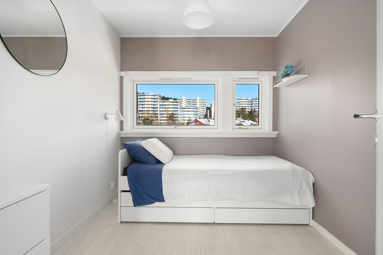 De to andre soverommene passer perfekt om barnerom, kontor eller gjesterom. Her er mulighetene mange. Galleribilde