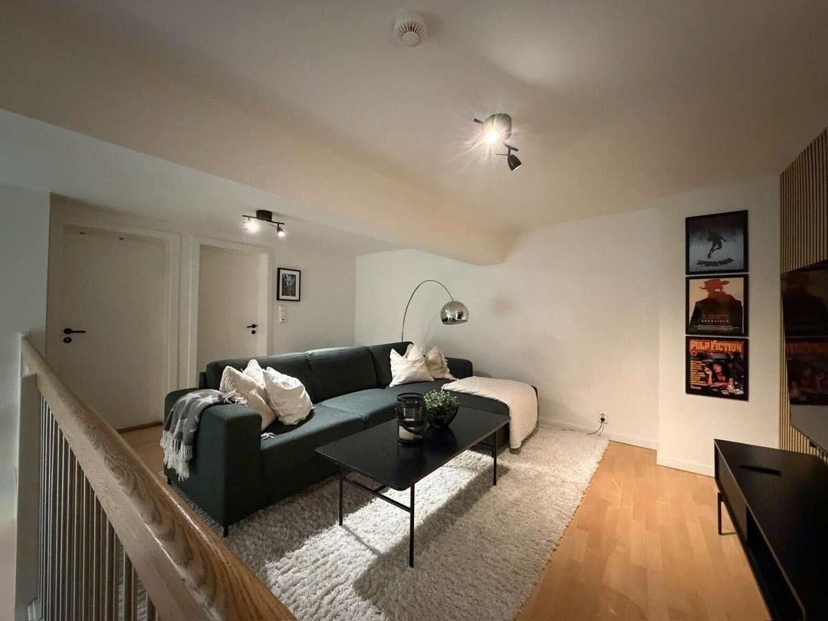 Stue 2.etg Galleribilde