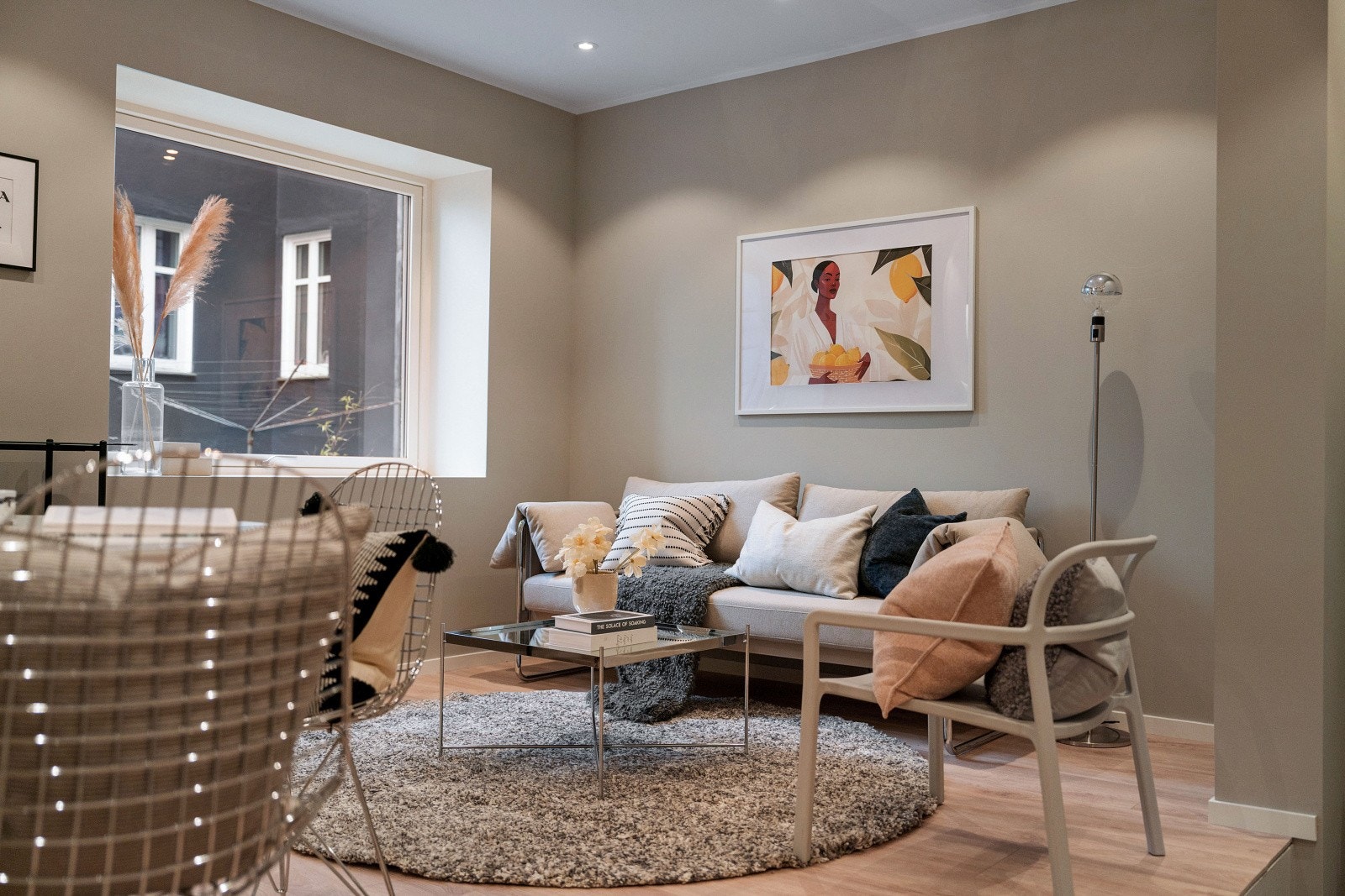 God plass til møblement Galleribilde