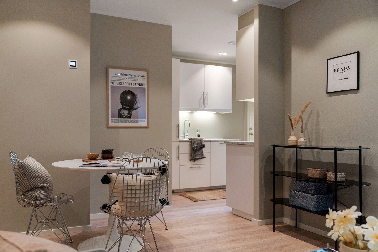 Pene overflater i leiligheten Galleribilde