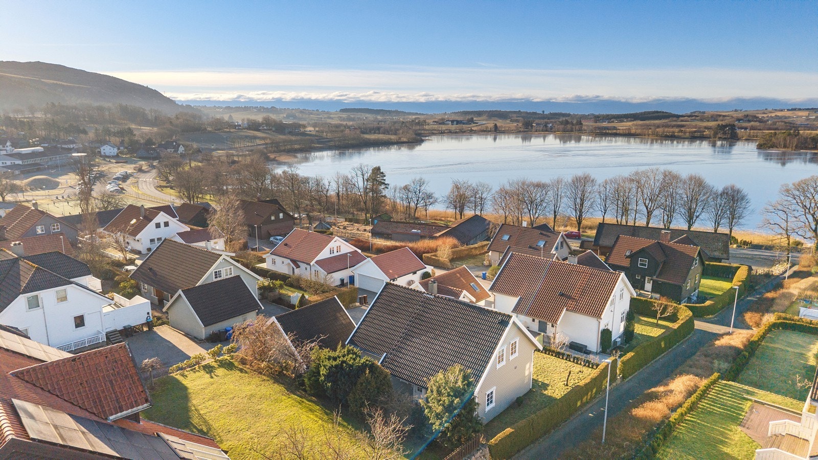 Nærområdet byr på naturskjønne omgivelser Galleribilde