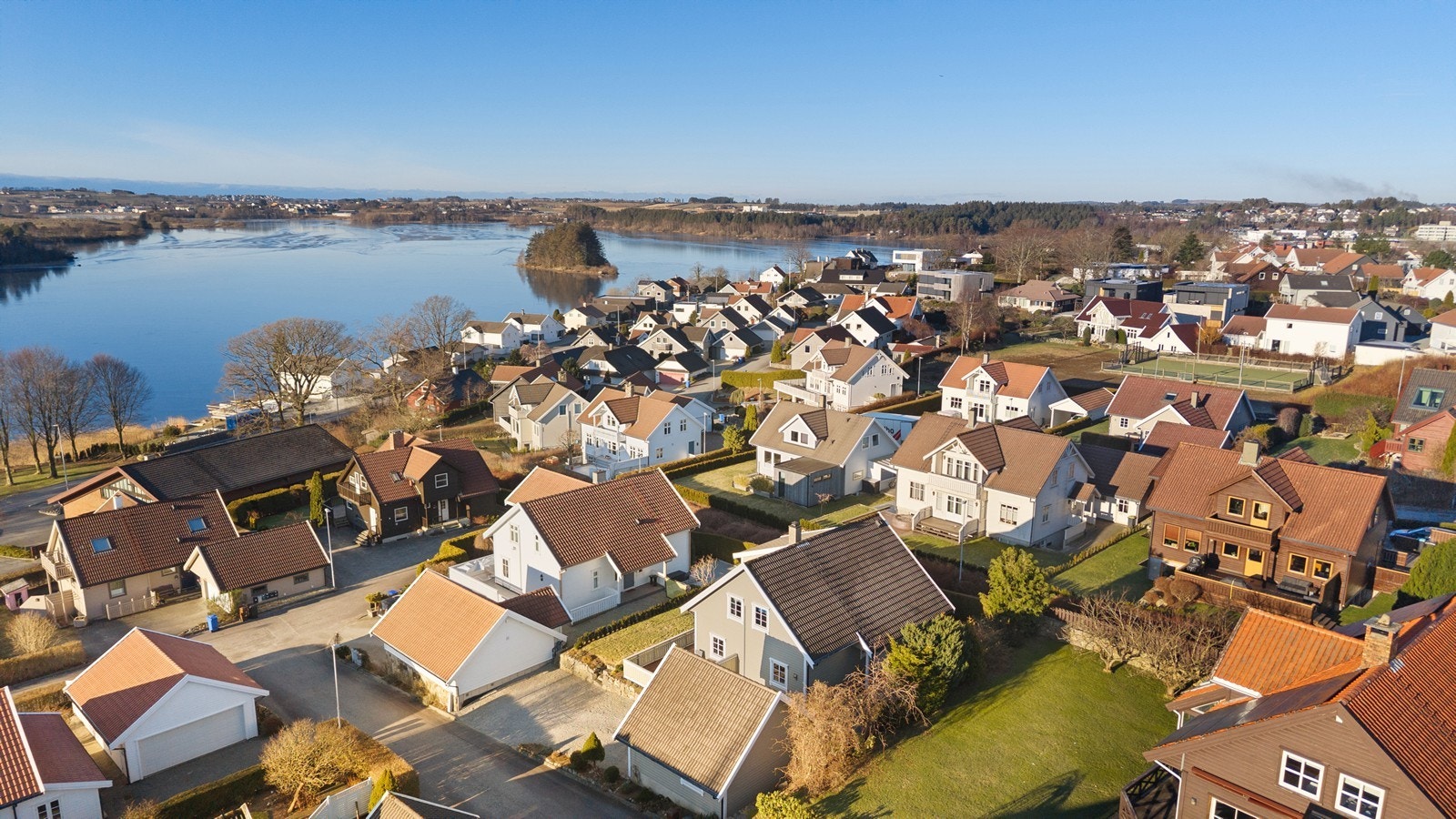 Gangavstand til skoler, barnehager, idrettsanlegg og flotte turområder Galleribilde