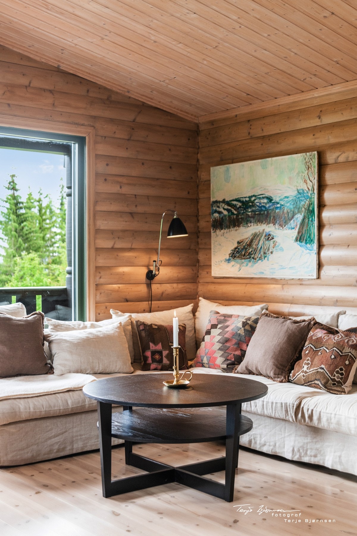 Peisovn gir lun og god varme til hytta Galleribilde