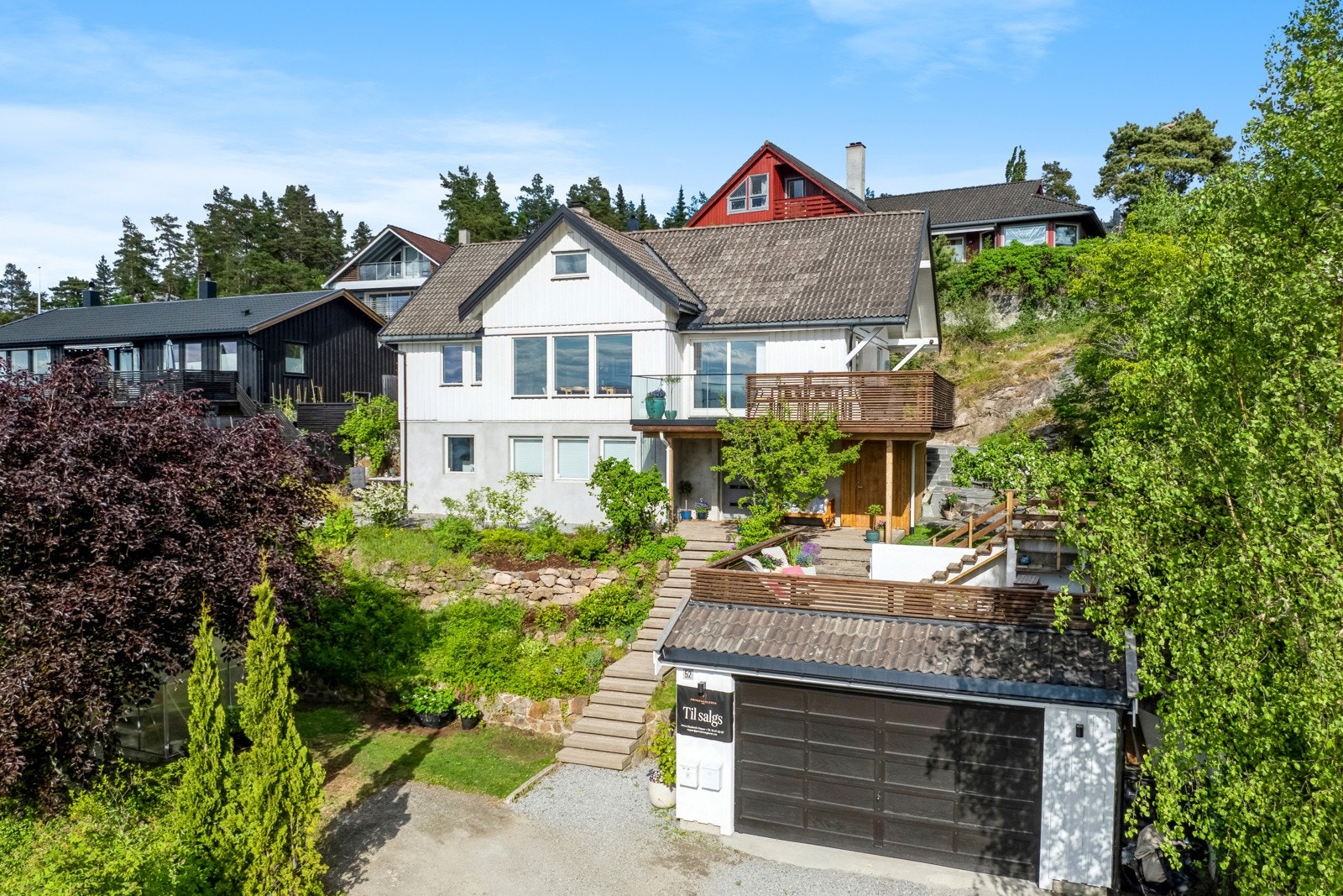 Flott familievennlig enebolig på vestkysten av Nesodden. Galleribilde