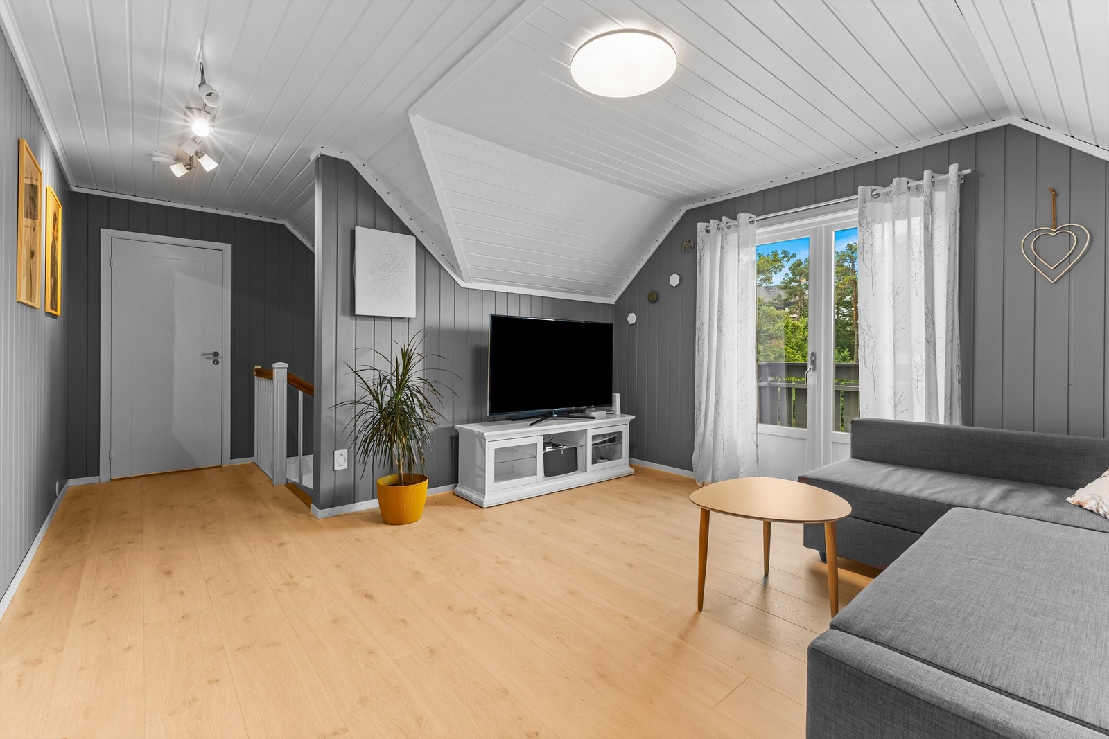 Loftstue Galleribilde