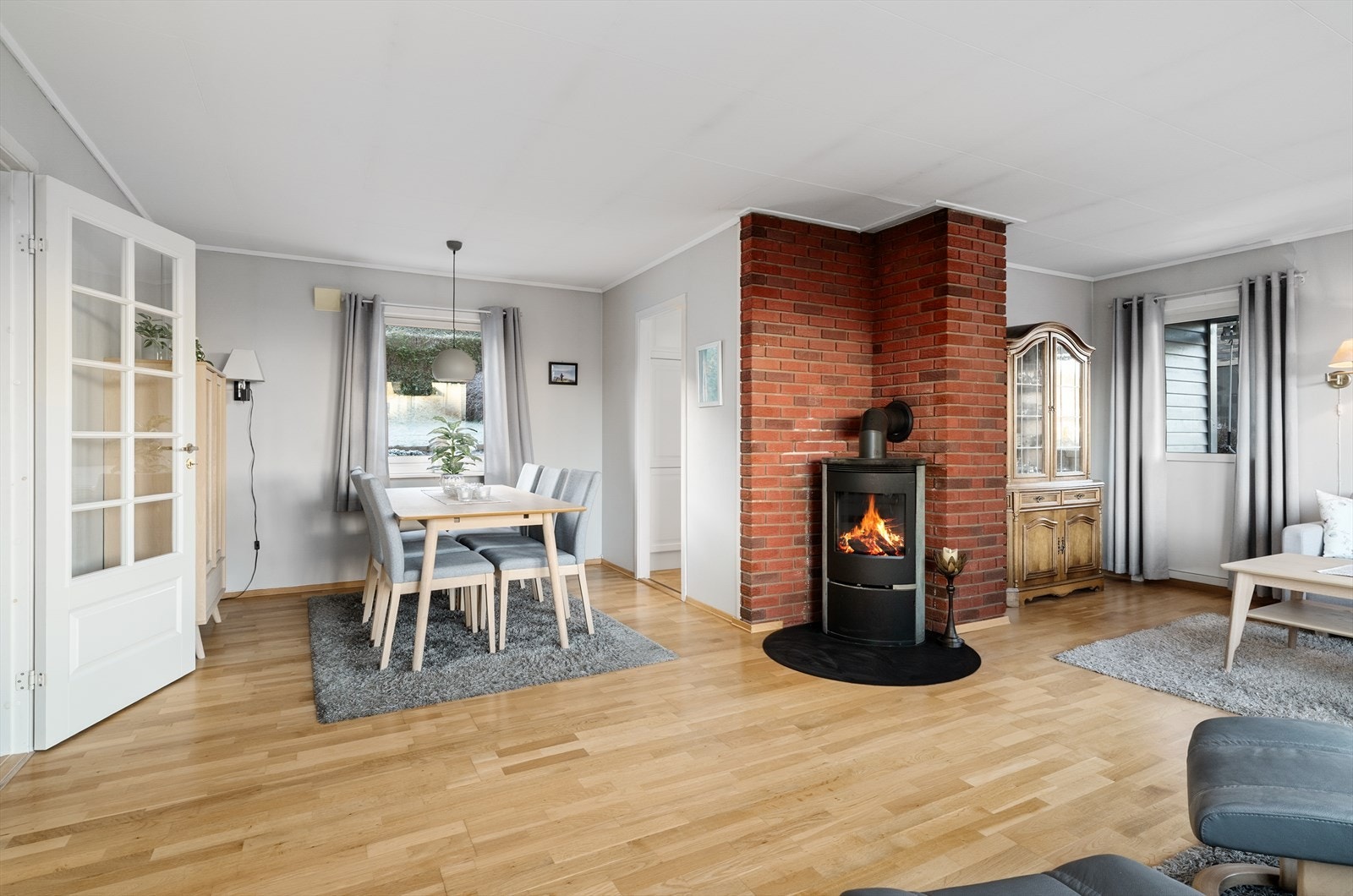 Under vindu ved spisestuen er det for øvrig installert varmepumpe fra 2014. Galleribilde