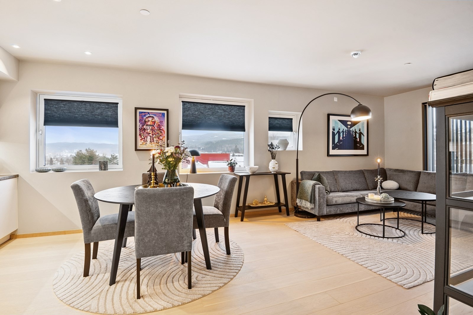 Beliggenheten med den nydelige utsikten gir deg ro og harmoni i kroppen. Galleribilde