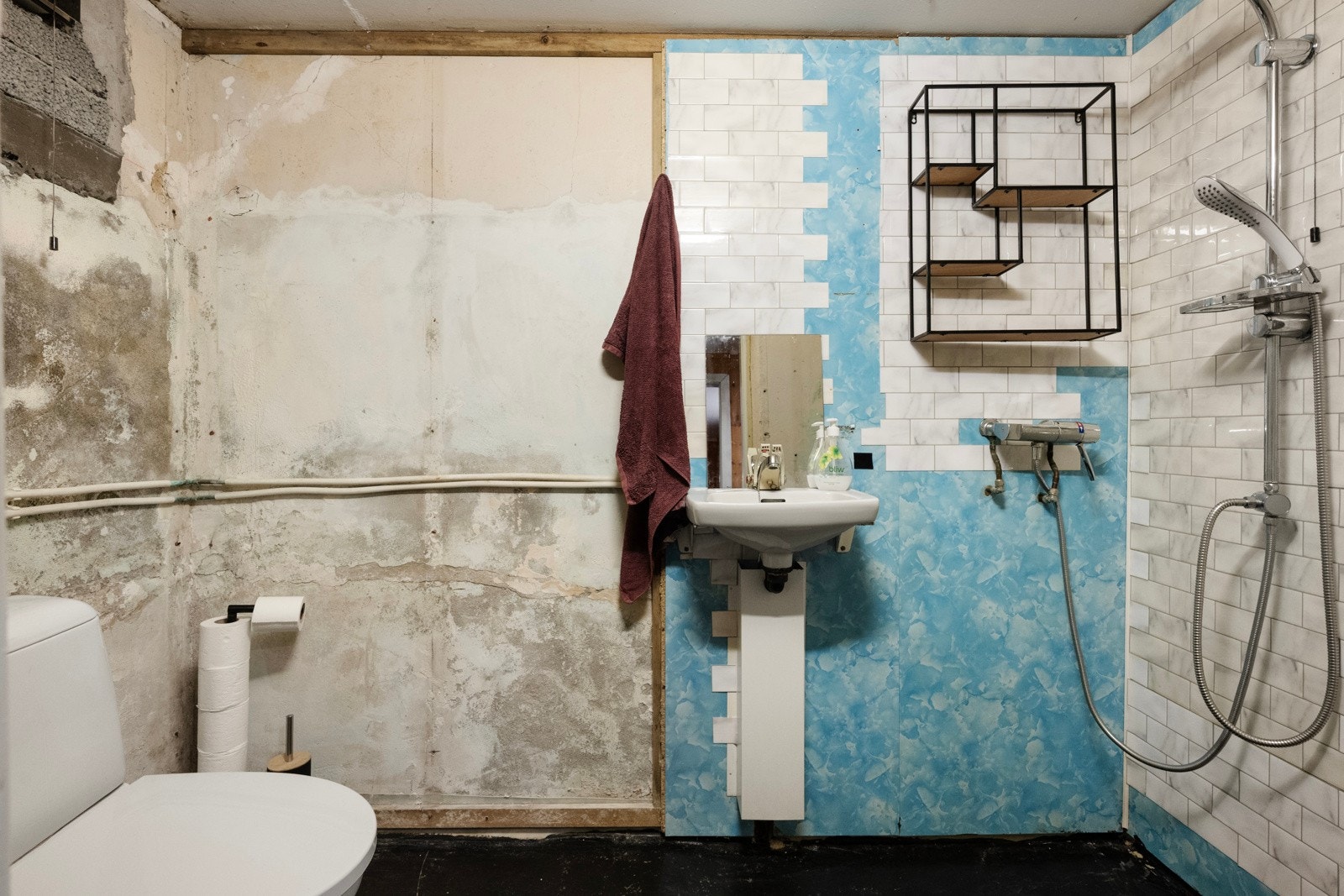 Kjelleren rommer bad, kjellerstue samt to lagringsrom. Galleribilde