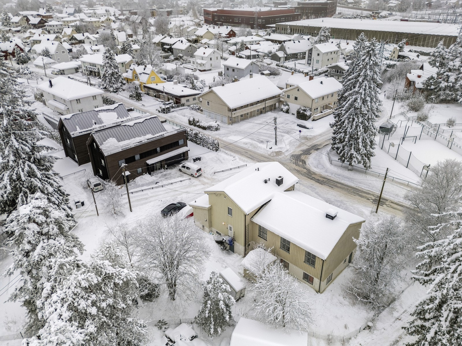 Oversikt over nærområdet som består av variert boligbebyggelse. Galleribilde