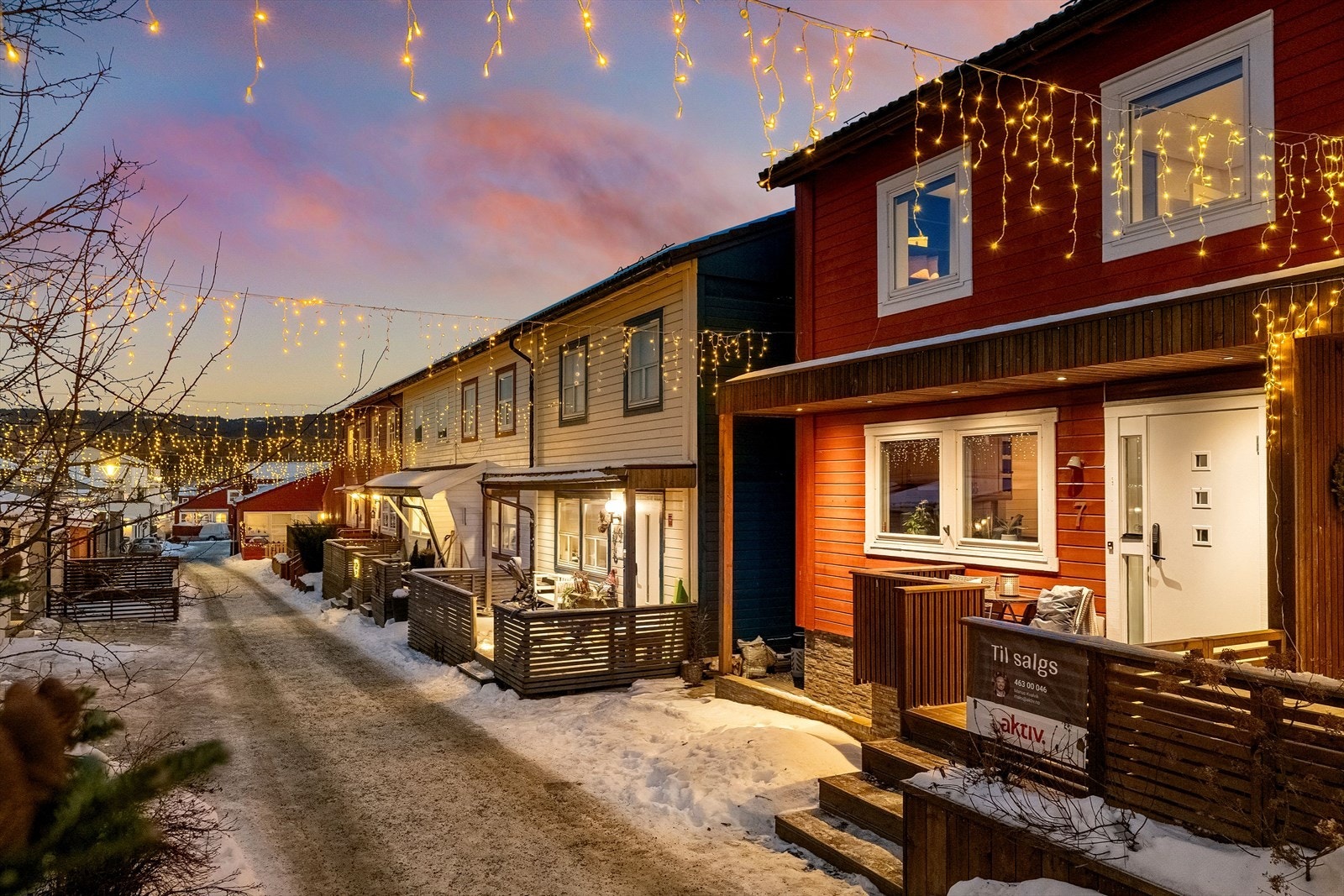 Velkommen til et koselig og rolig nabolag. Et ypperlig område for barnefamilier. Galleribilde