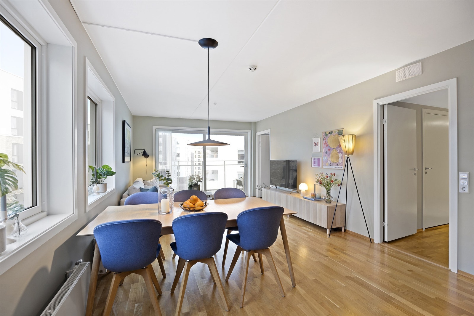 Velkommen til Lørenveien 64 B - presentert av Emir Mekic ved Krogsveen Løren. Foto: Christian N. Christensen / Christensen Fotolink Galleribilde