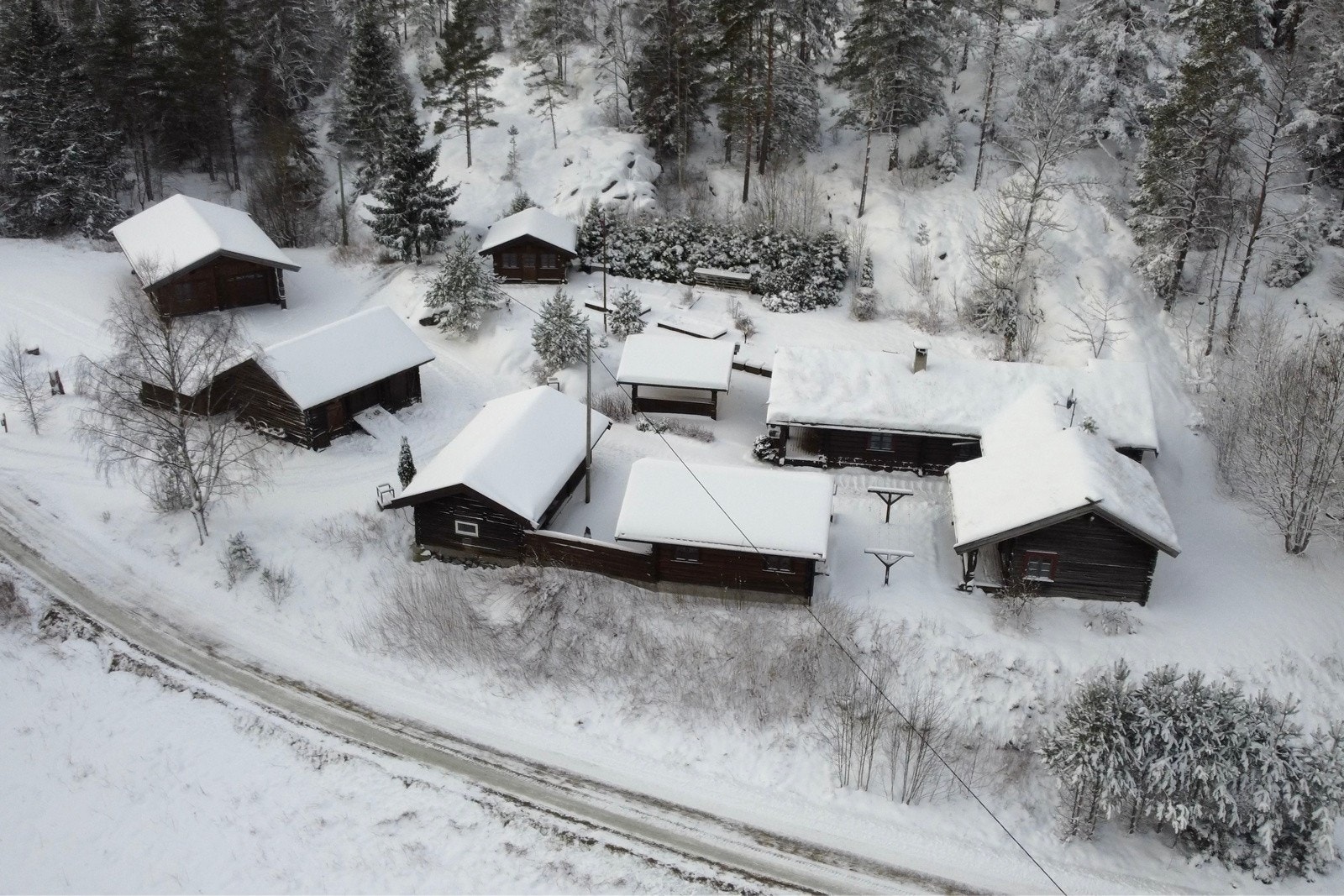Meget usjenert tomt med mange muligheter. Galleribilde