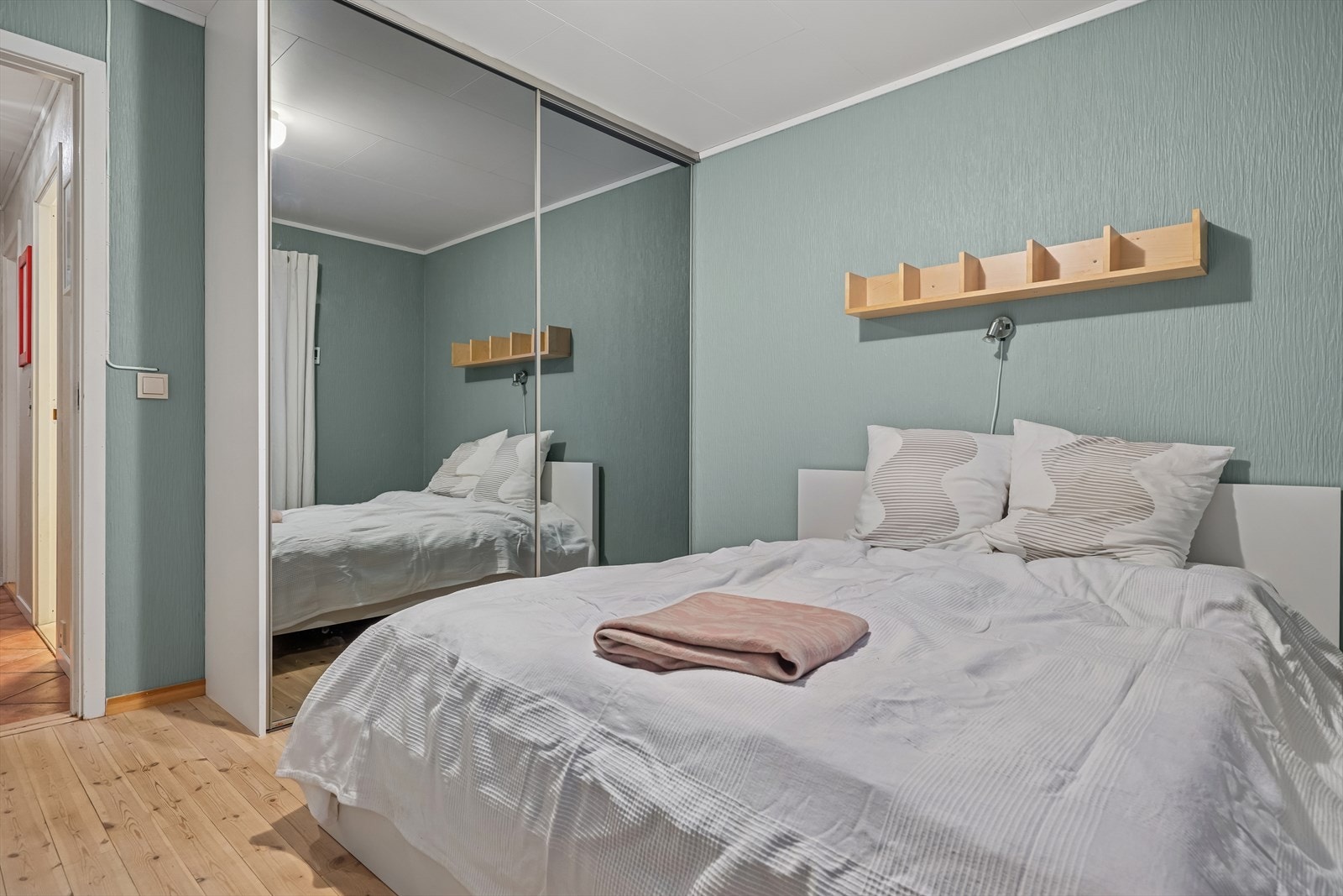 1.etasjen har to fine soverom. Galleribilde