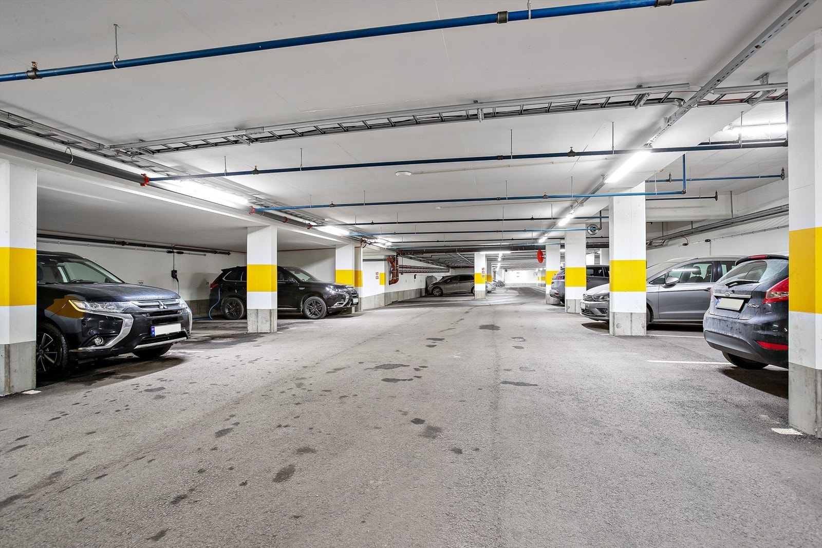 Leiligheten disponerer en garasjeplass i felles garasjeanlegg. Galleribilde