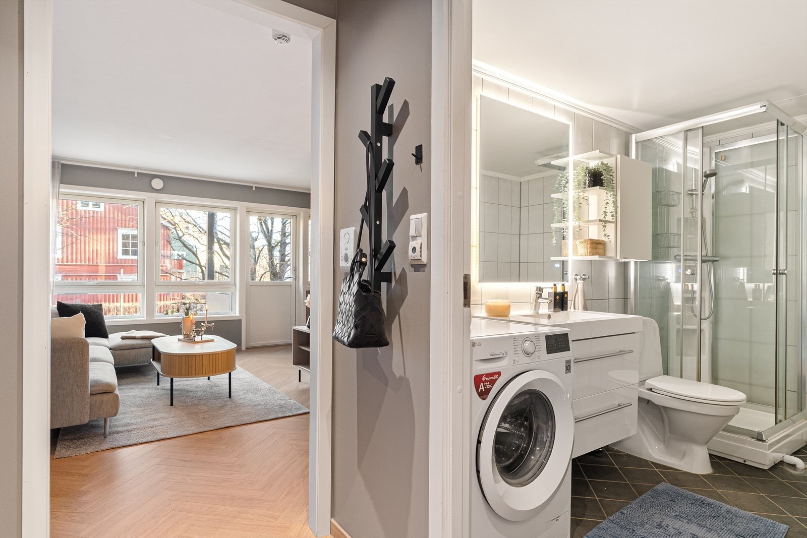 I 2022 oppgraderte borettslaget ganger, trappeoppganger og låsesystem. Galleribilde