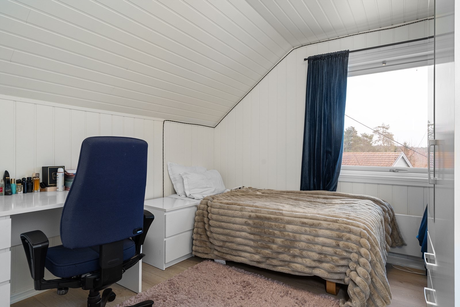 Soverom. Galleribilde