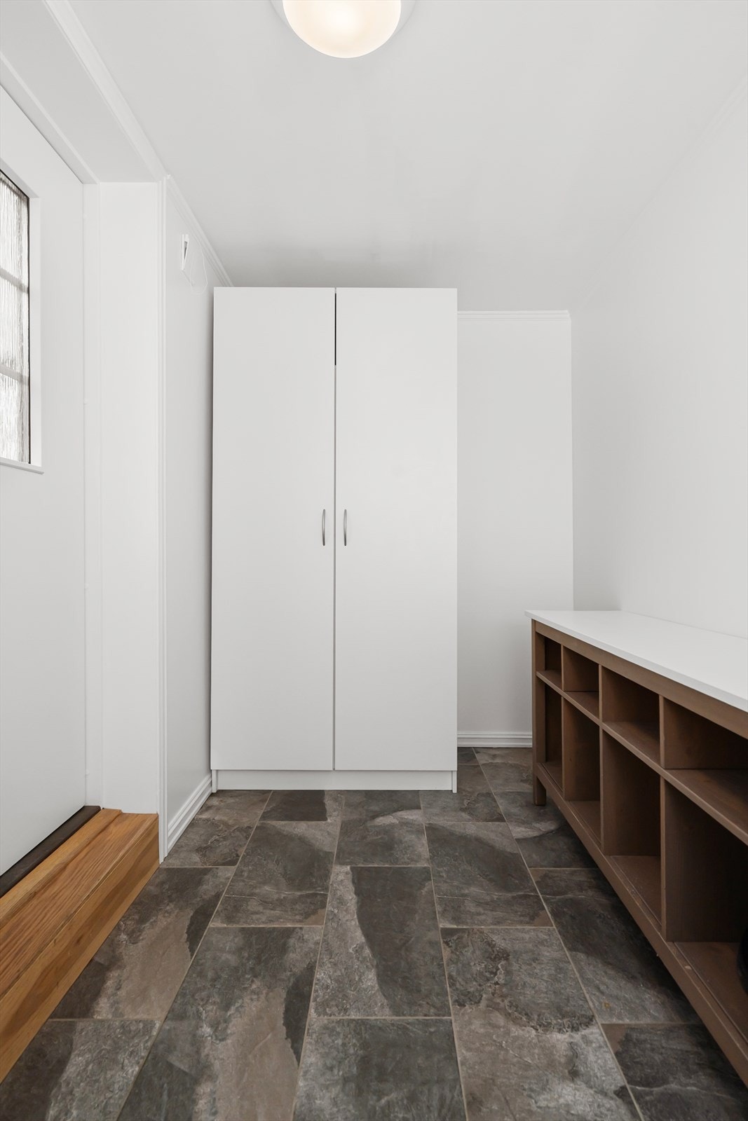 Entré med varme i gulv. Galleribilde