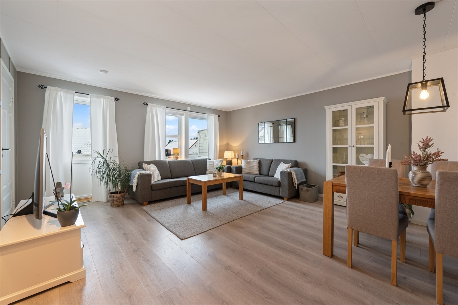 Velkommen til Prost Stabels vei 490. Galleribilde