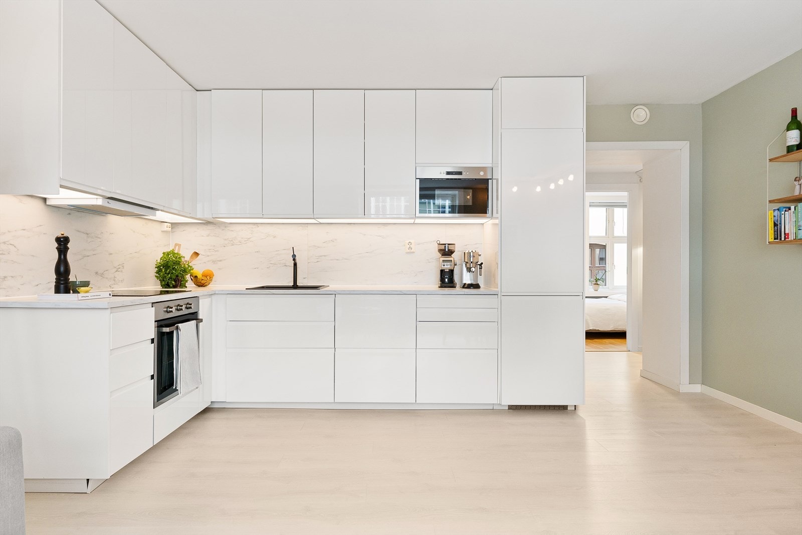 Kjøkkenet var nytt i 2019 og fremstår svært lekkert. Galleribilde