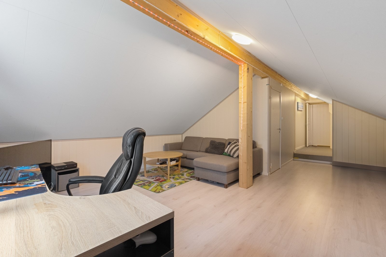 Et perfekt sted for tenåringen å trekke seg tilbake eller invitere venner over. Galleribilde