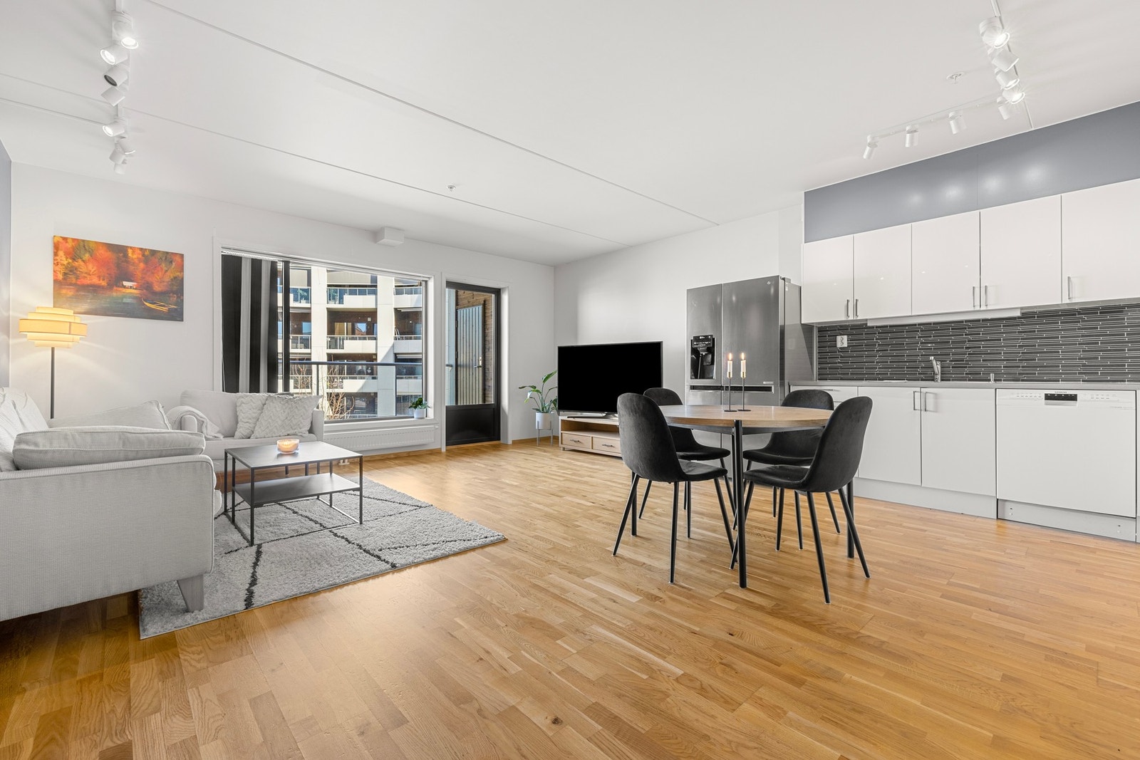 Christian Halvorsen v/EIE Lørenskog har gleden av å presentere Støperiveien 51! Galleribilde