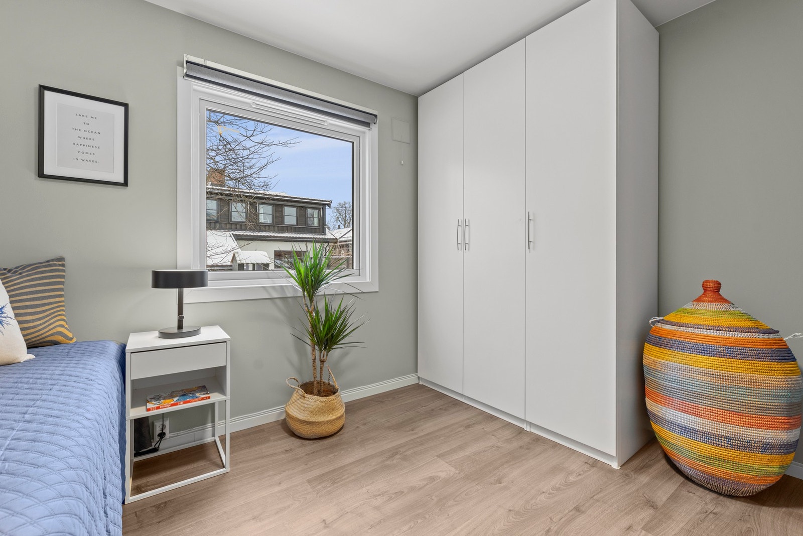 Dette rommet kan også enkelt innredes etter egne preferanser, enten det er behov for et hjemmekontor, barnerom eller et komfortabelt gjesterom. Galleribilde