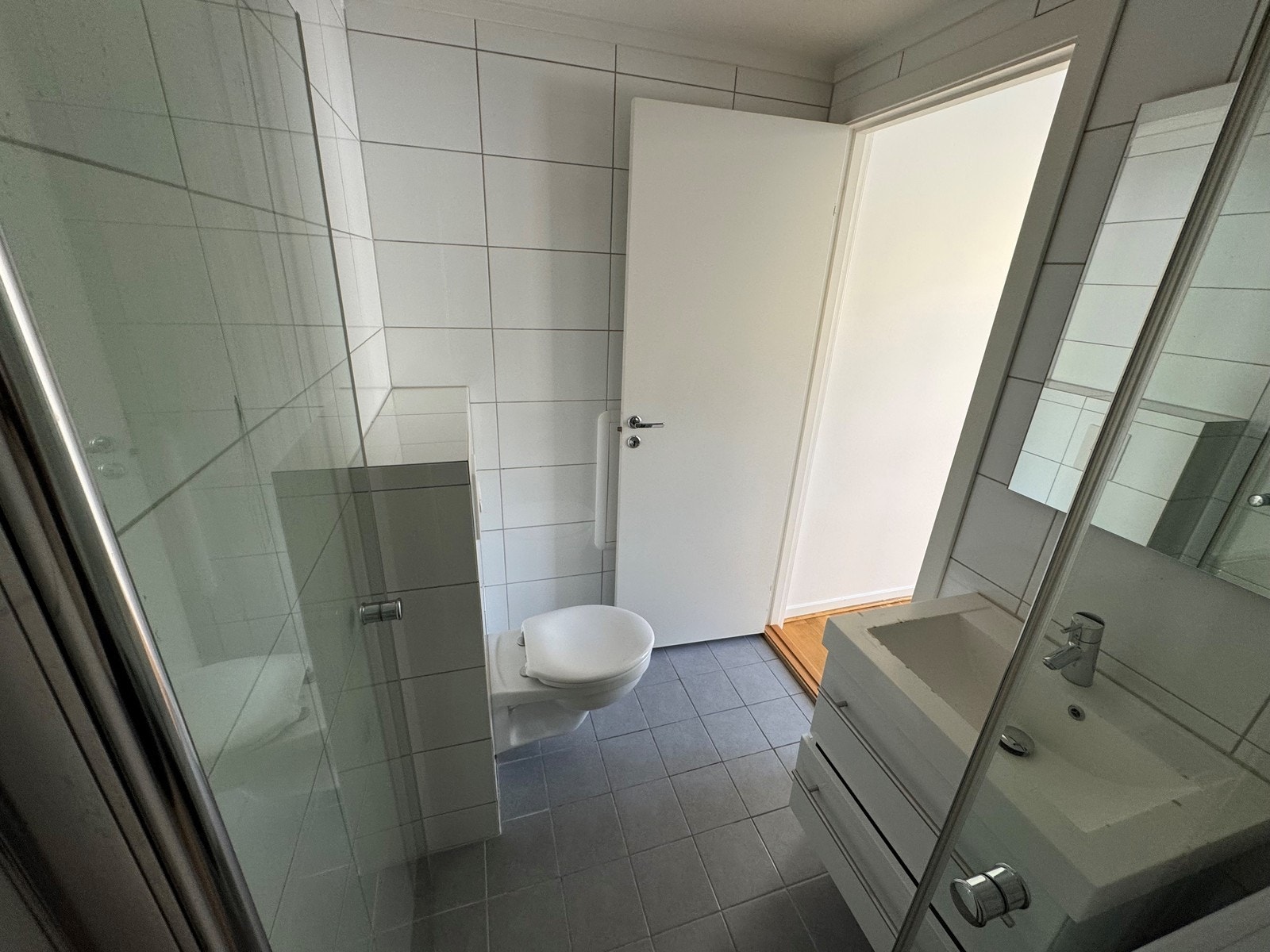 Vaskemaskin følger med så lenge den virker. Galleribilde